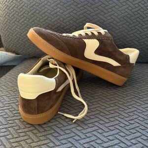 Dolce Vita ‘Notice’ Brown and Cream Sneakers sz 7